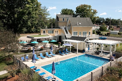 The Admiral's Inn Hotels in Ogunquit – GayOut Guide