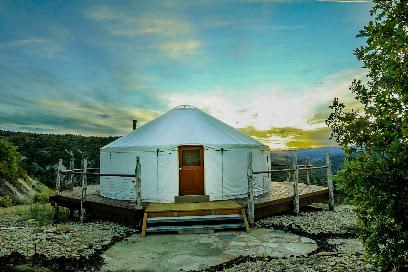 Zion Backcountry Glamping Hotels in Orderville – GayOut Guide