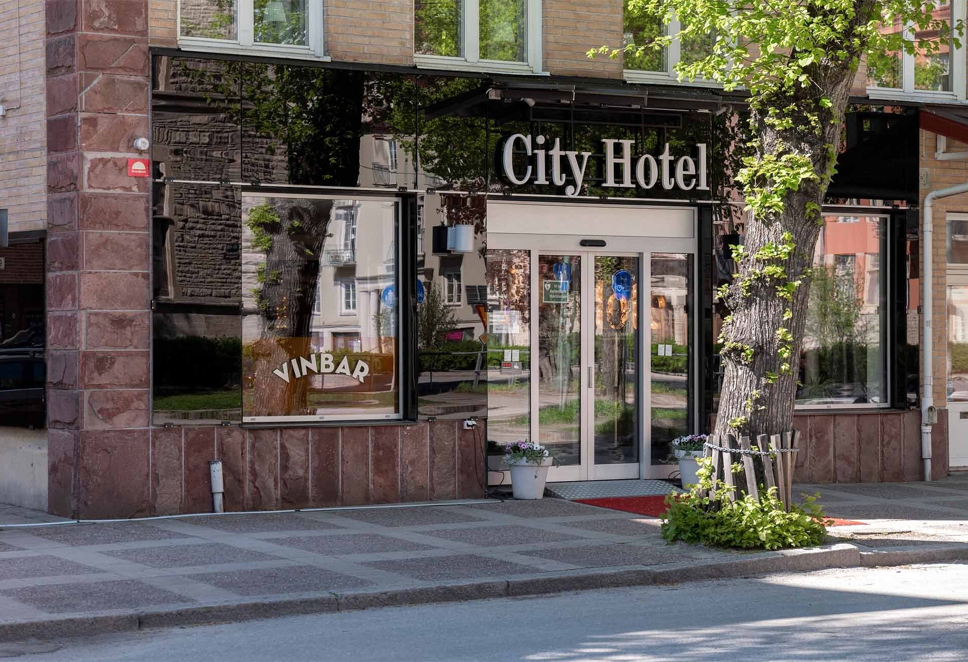 City Hotel Orebro Hotels in Örebro – GayOut Guide