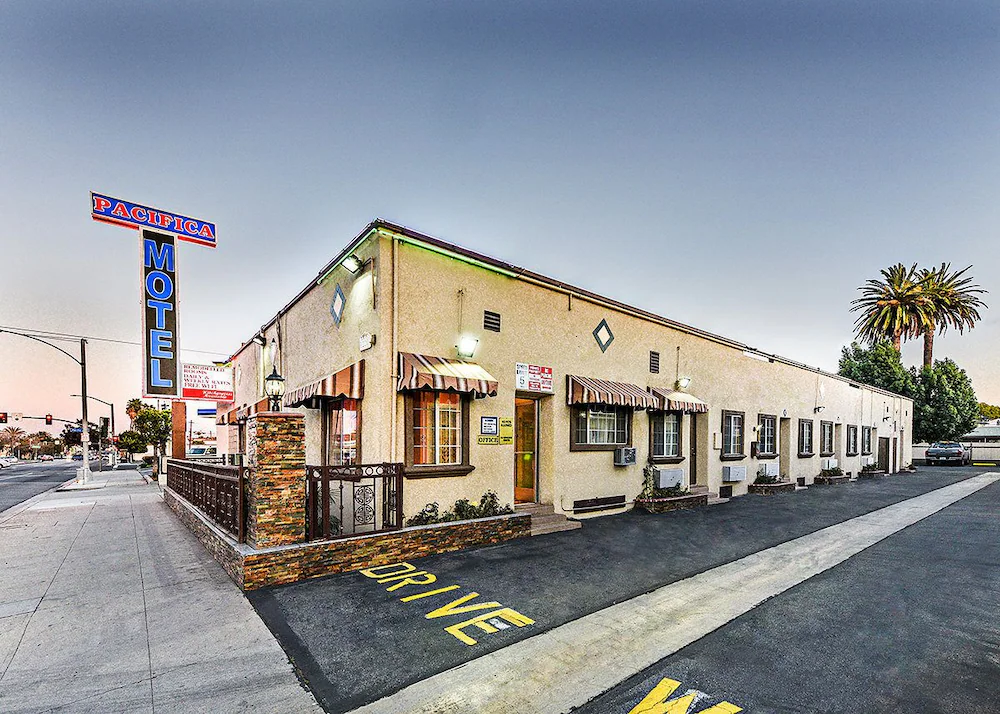 Pacifica Motel Hotels in Long Beach – GayOut Guide