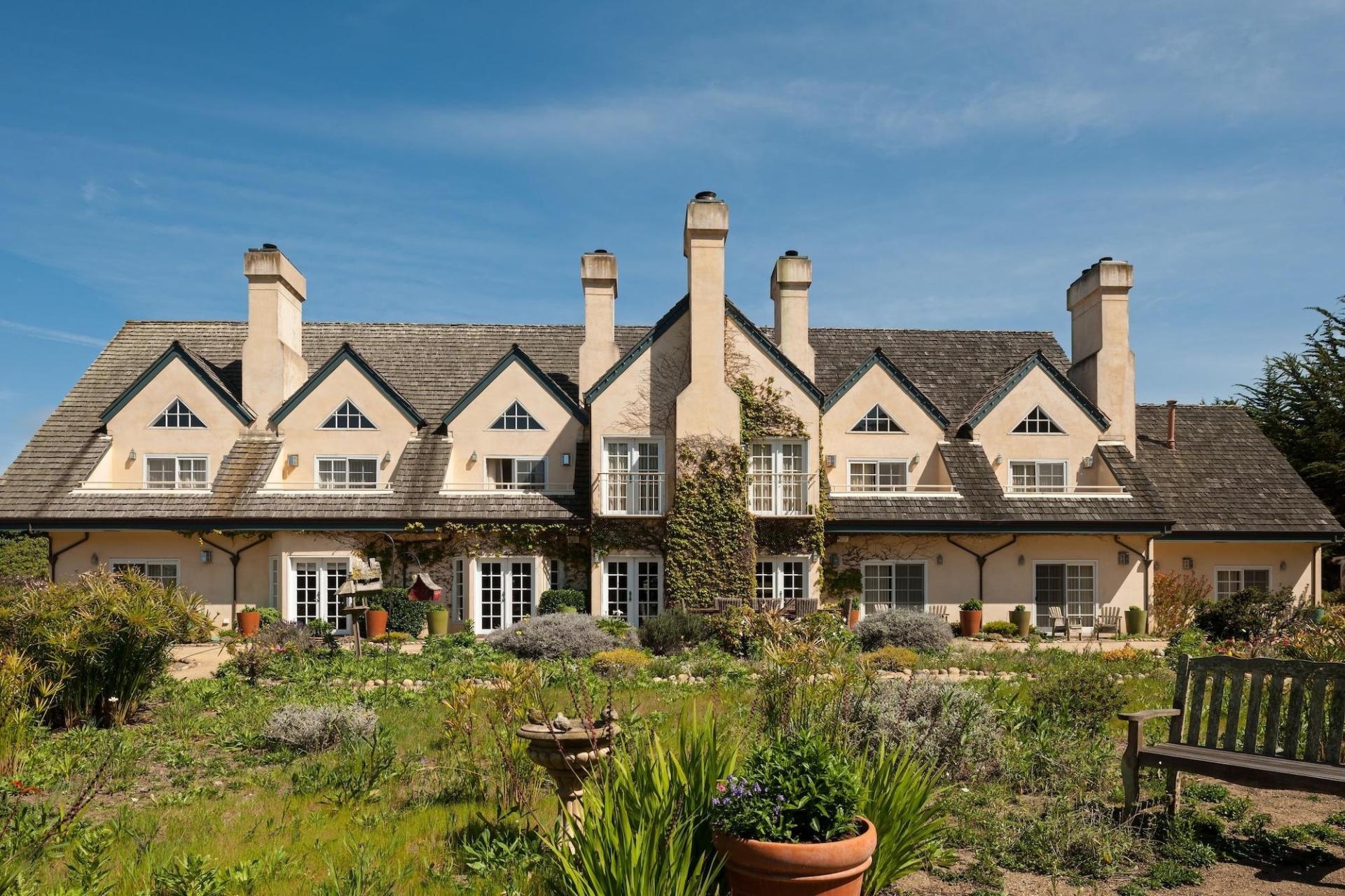 Seal Cove Inn Hotels in Pacifica – GayOut Guide