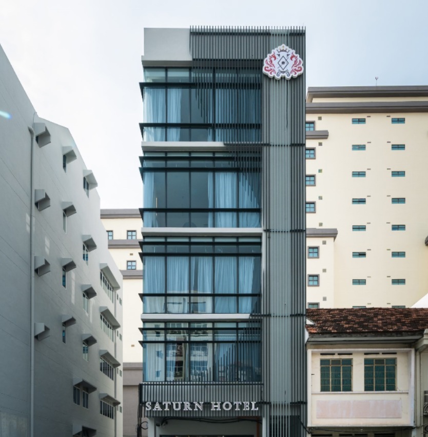 Saturn Hotel Hotels – GayOut Guide