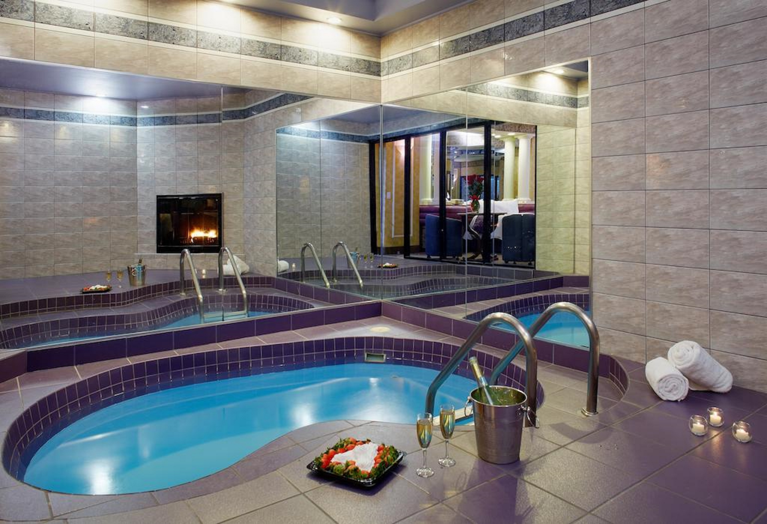 Paradise Stream Resort Hotels in East Stroudsburg – GayOut Guide