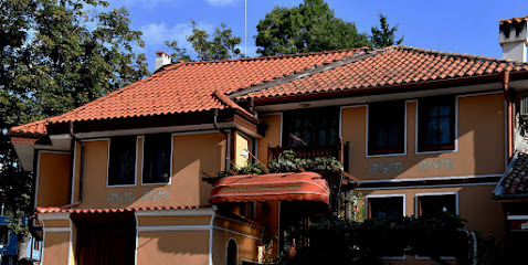Семеен хотел "На площад Ренесанс" Hotels in Plovdiv – GayOut Guide