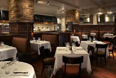 South Water Kitchen Restaurants in Chicago – GayOut Guide