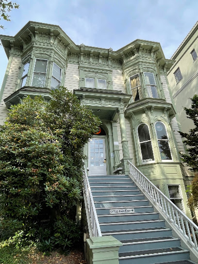 Northwest Portland Hostel Hotels in Portland – GayOut Guide