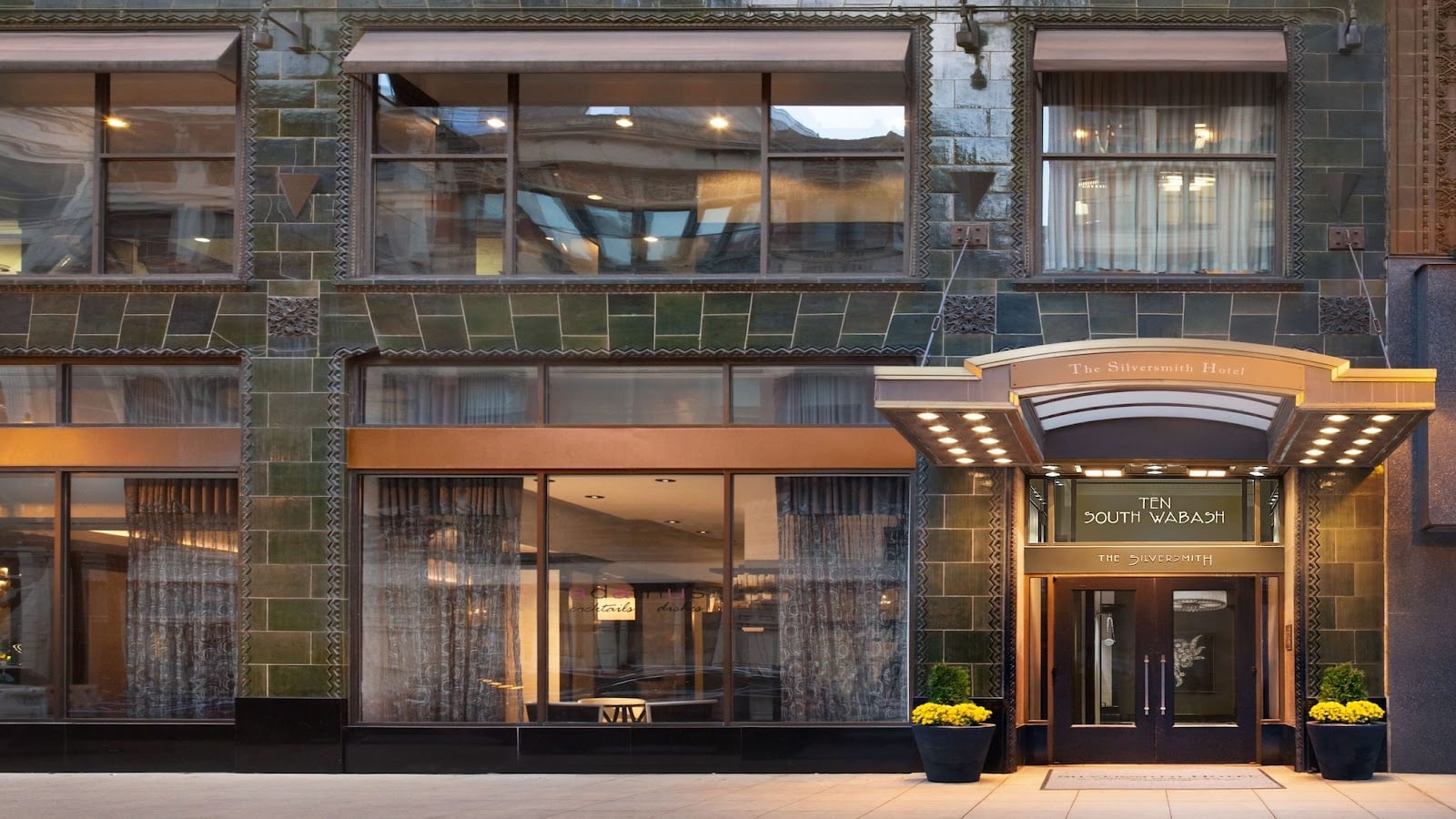 The Silversmith Hotel & Suites Hotels in Chicago – GayOut Guide