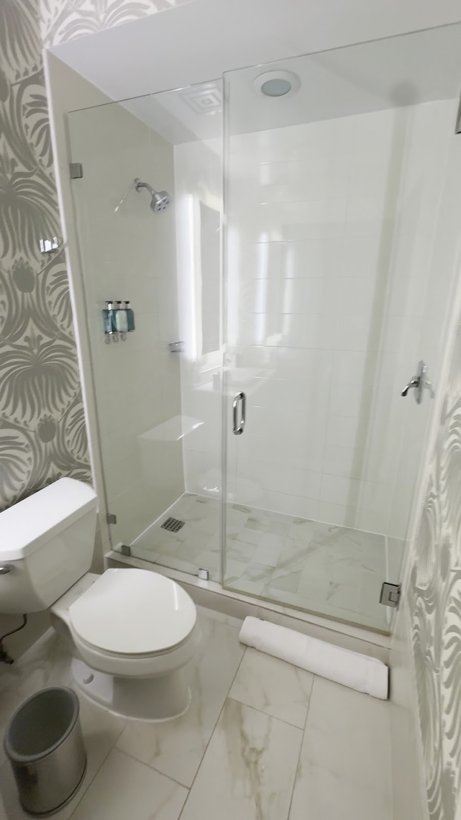 The Silversmith Hotel & Suites Hotels in Chicago – GayOut Guide