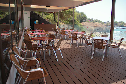 Kebra Cabana Bars & Clubs in Praia – GayOut Guide
