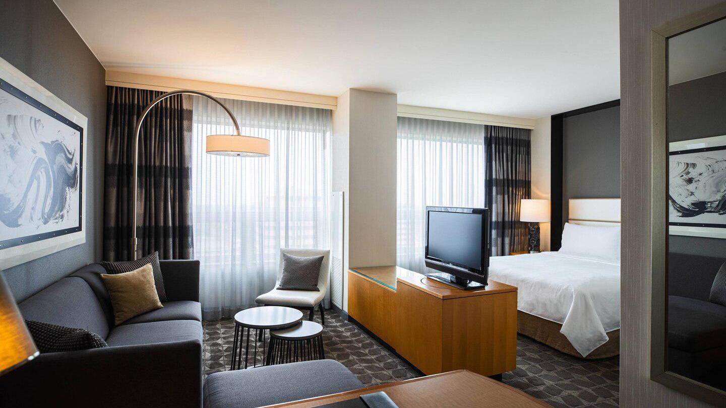 Renaissance Chicago O'Hare Suites Hotel Hotels in Chicago – GayOut Guide