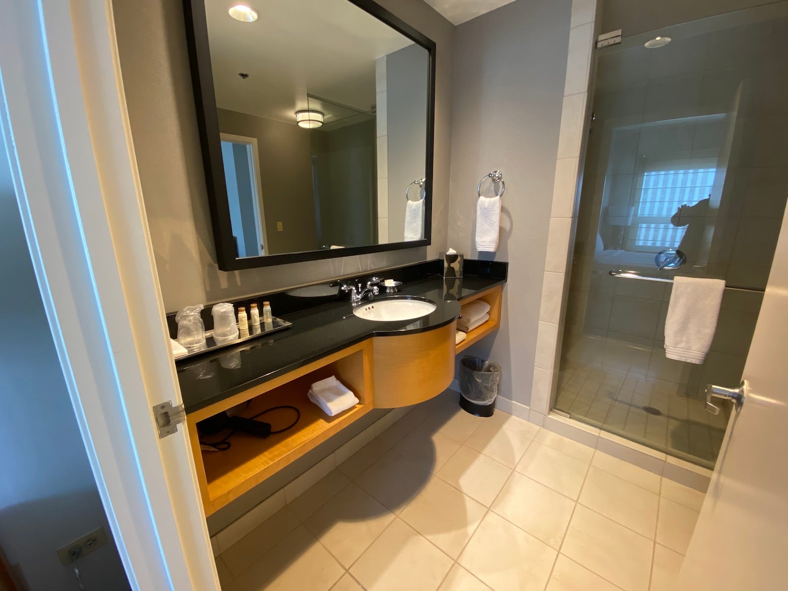 Renaissance Chicago O'Hare Suites Hotel Hotels in Chicago – GayOut Guide