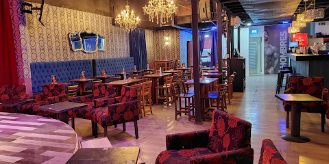 CONTRAMANO RESTOPUB Bars & Clubs in Providencia – GayOut Guide