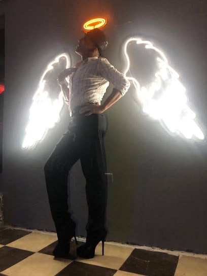 Pose by Ph @discogayquito Bars & Clubs in Quito – GayOut Guide