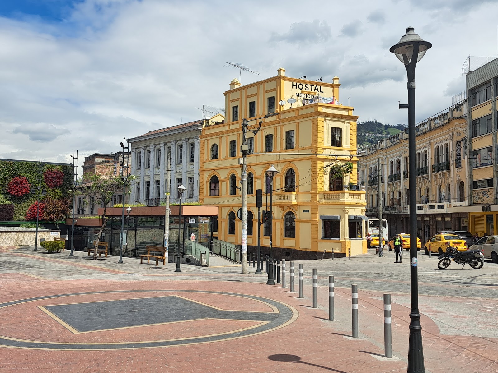 Hotel Mediodía Hotels – GayOut Guide