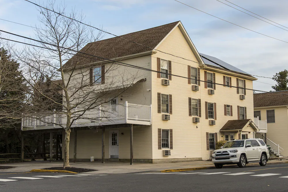 Summer Place Hotel Hotels in Rehoboth Beach – GayOut Guide