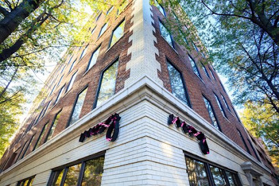 Moxy Richmond Downtown Hotels in Richmond – GayOut Guide