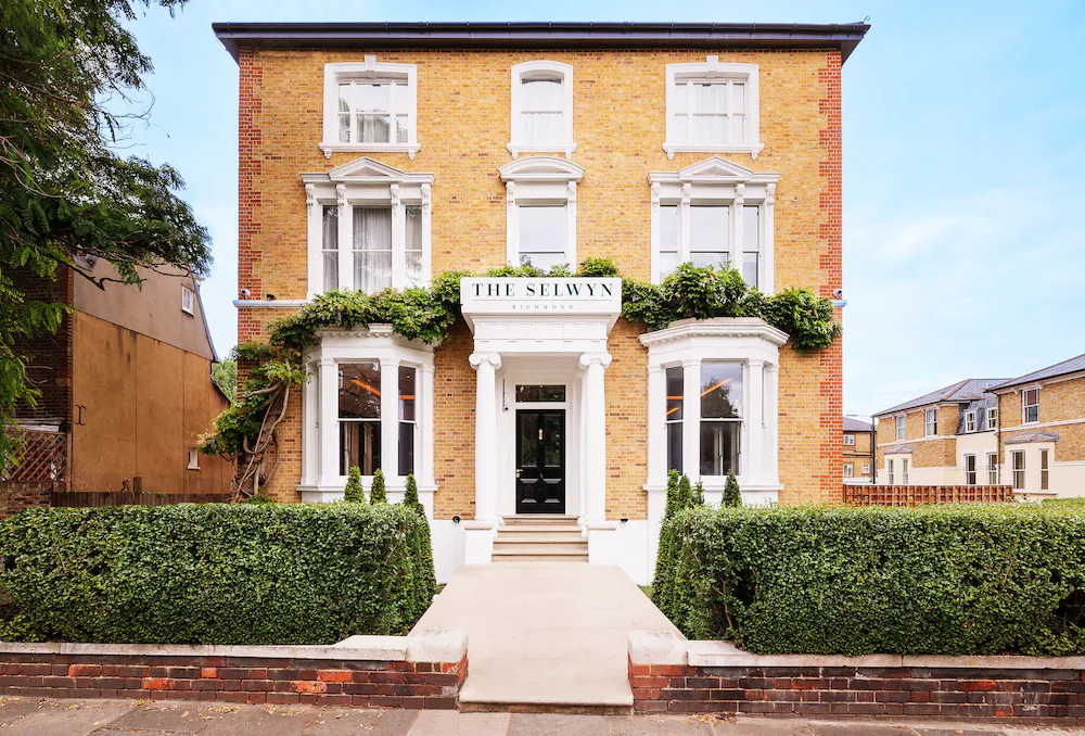 The Selwyn Hotel Hotels in London – GayOut Guide