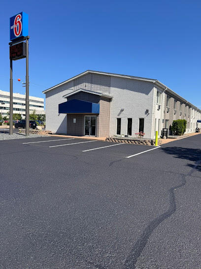 Motel 6 Eau Claire, WI Hotels in Eau Claire – GayOut Guide