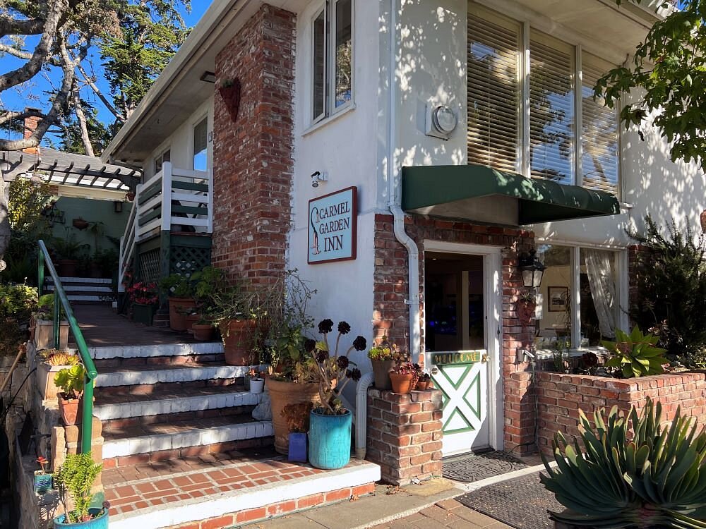 Carmel Garden Inn Hotels in Carmel-by-the-Sea – GayOut Guide