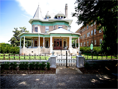 Hassinger Daniels Guest House Hotels in Tuscaloosa – GayOut Guide