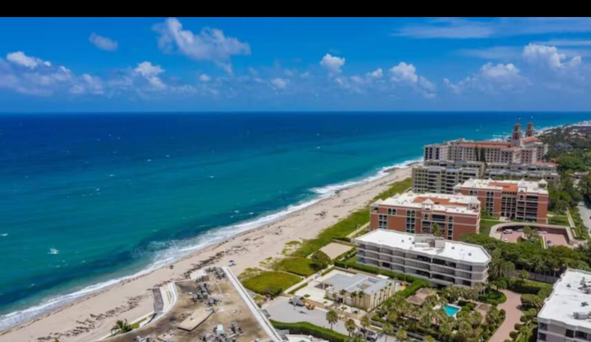 Palm Beach Historic Hotel with Juliette Balconies!