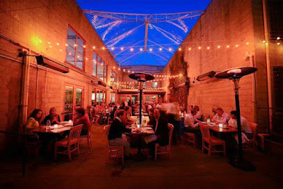 Foreign Cinema Restaurants in San Francisco – GayOut Guide