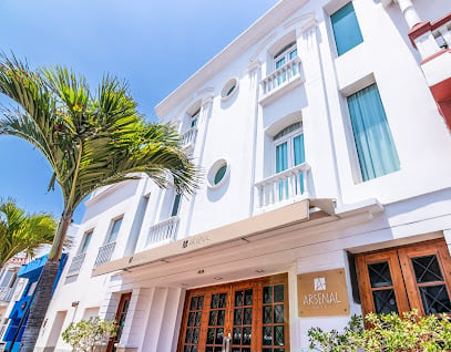 Arsenal Hotel