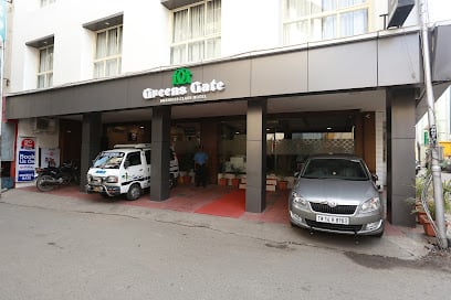 Hotel Greens Gate