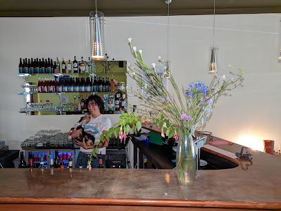 Flippy’s Queer Bar Bars & Clubs in Melbourne – GayOut Guide