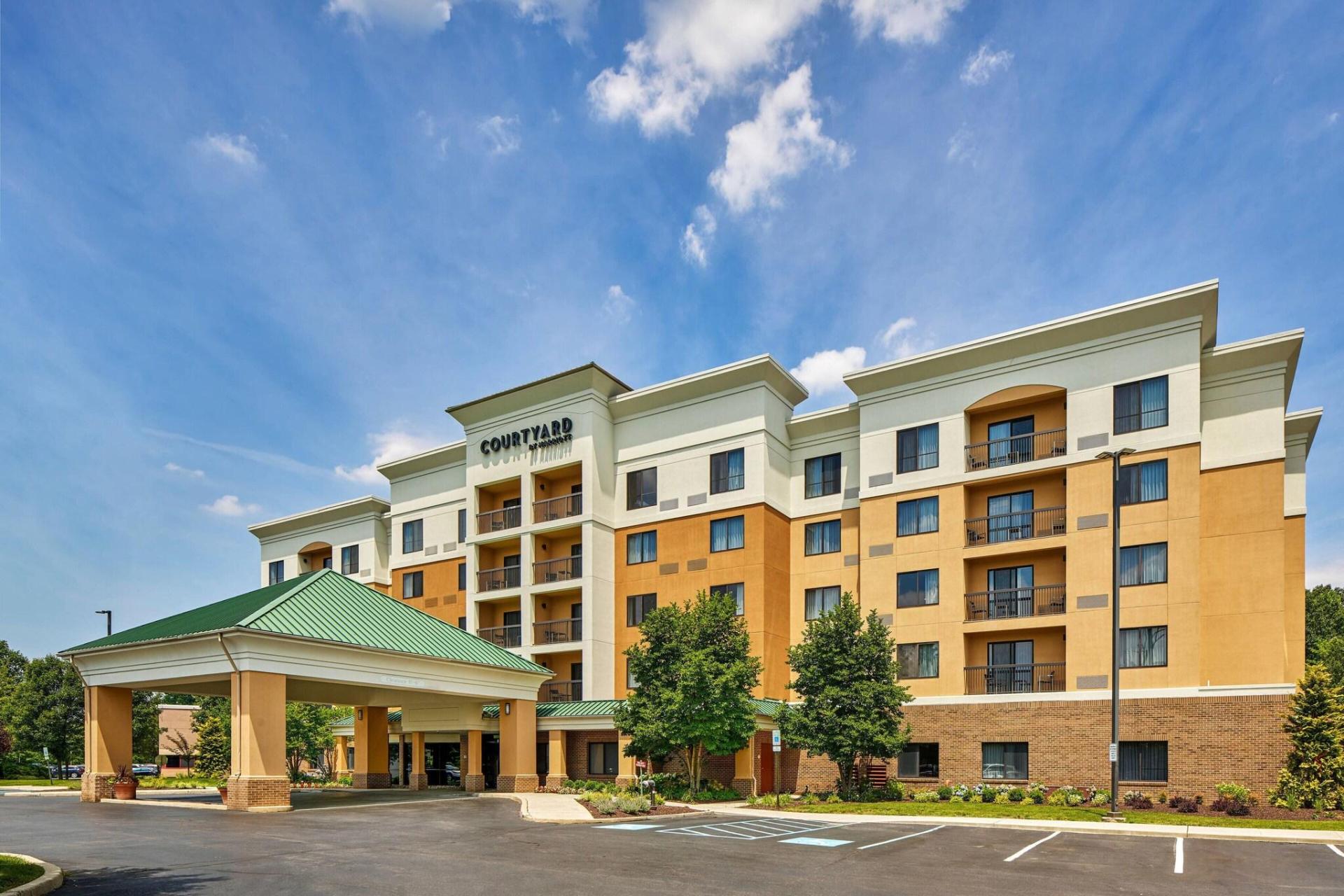 Courtyard by Marriott - Philadelphia Langhorne Hotels in Langhorne – GayOut Guide