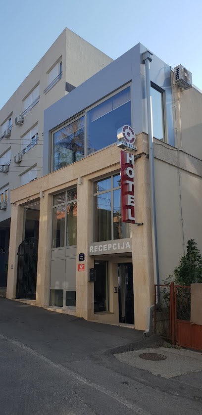Hotel Central Lux Hotels – GayOut Guide