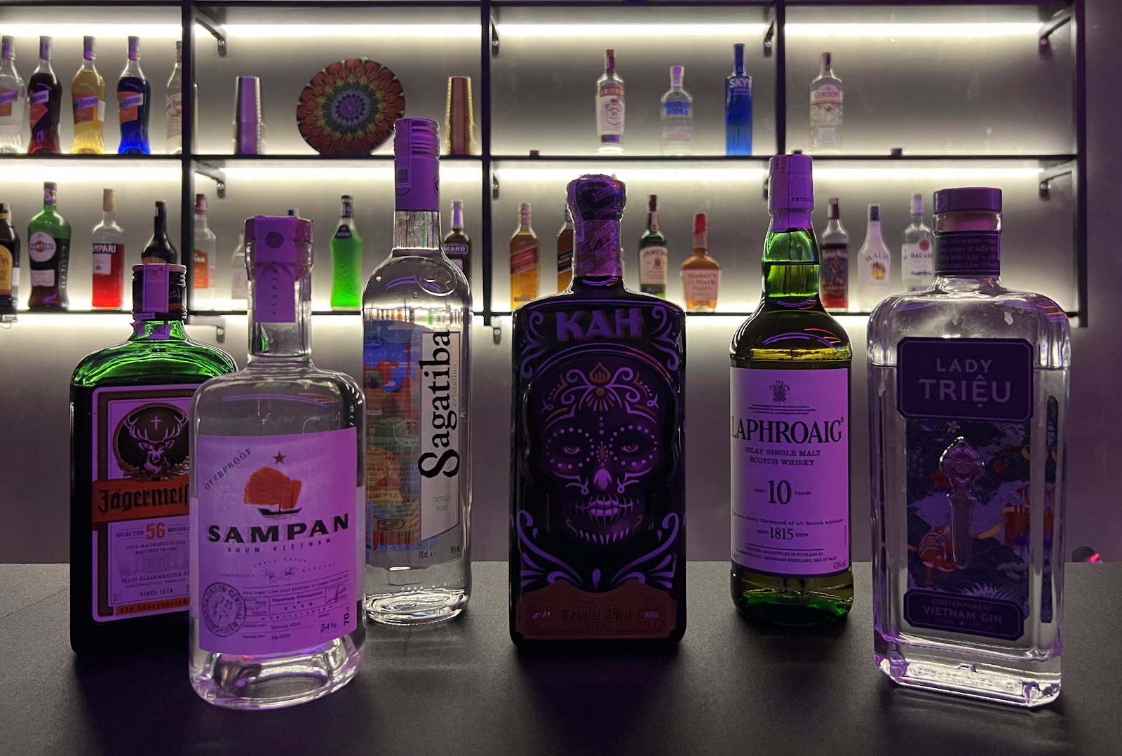 Living Colors LGBTQ+ Bar Hoi An