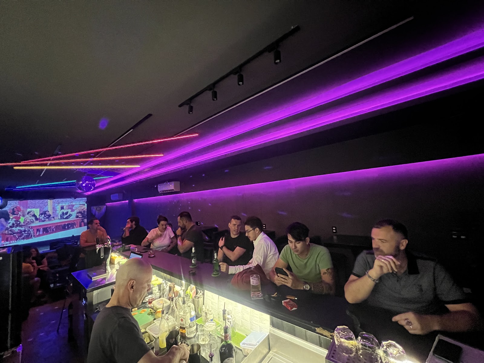 Living Colors LGBTQ+ Bar Hoi An Bars & Clubs in Hoi An – GayOut Guide
