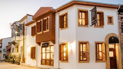 Djumba Hotel & Cafe