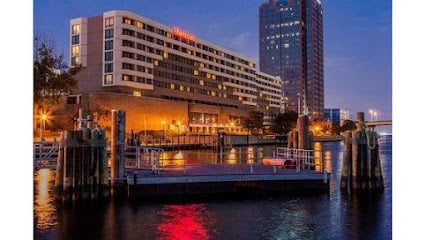 Sheraton Norfolk Waterside Hotel
