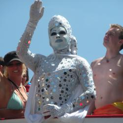 Remingtons Men of Steel Bars & Clubs in Toronto – GayOut Guide