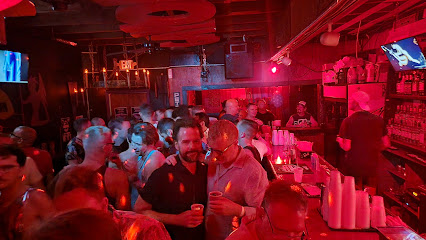 One Saloon Bars & Clubs in Key West – GayOut Guide