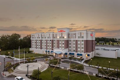 Hilton Garden Inn Toledo/Perrysburg Hotels in Perrysburg – GayOut Guide
