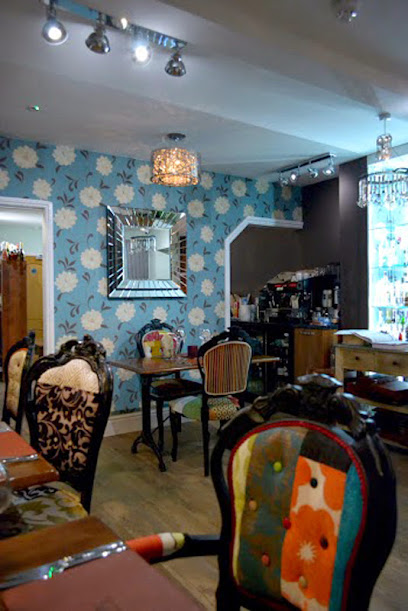 The Bronze Pig Hotels in Lincoln – GayOut Guide