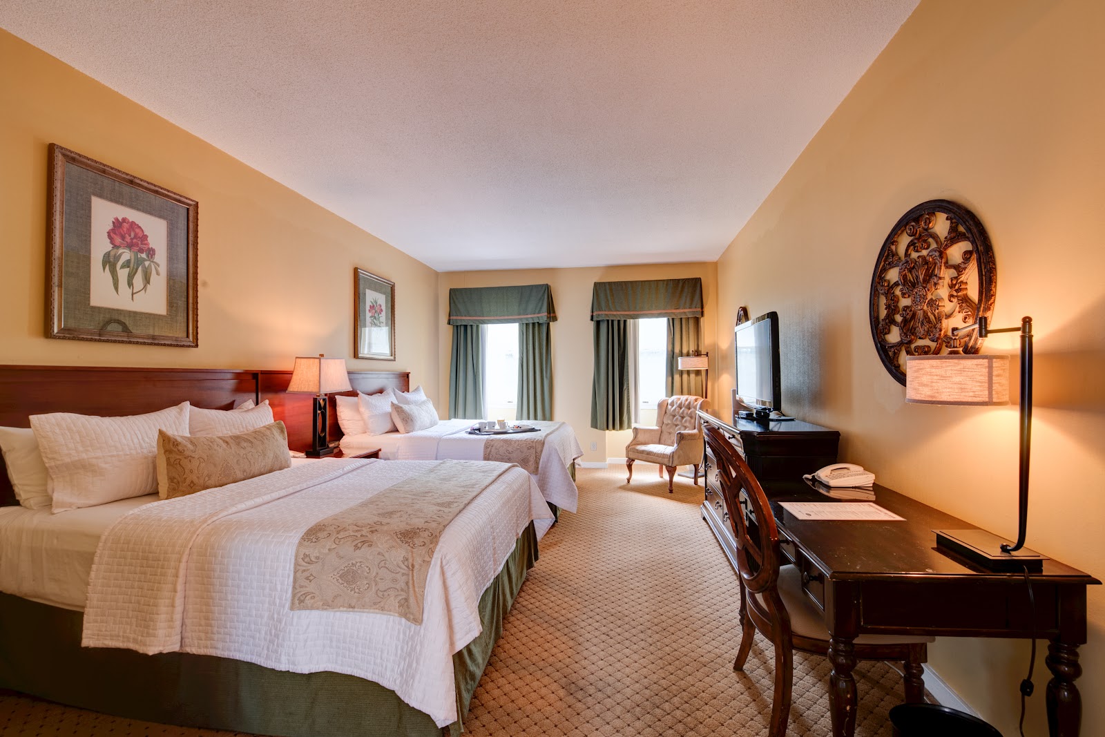 Nassau Inn Hotels in Princeton – GayOut Guide