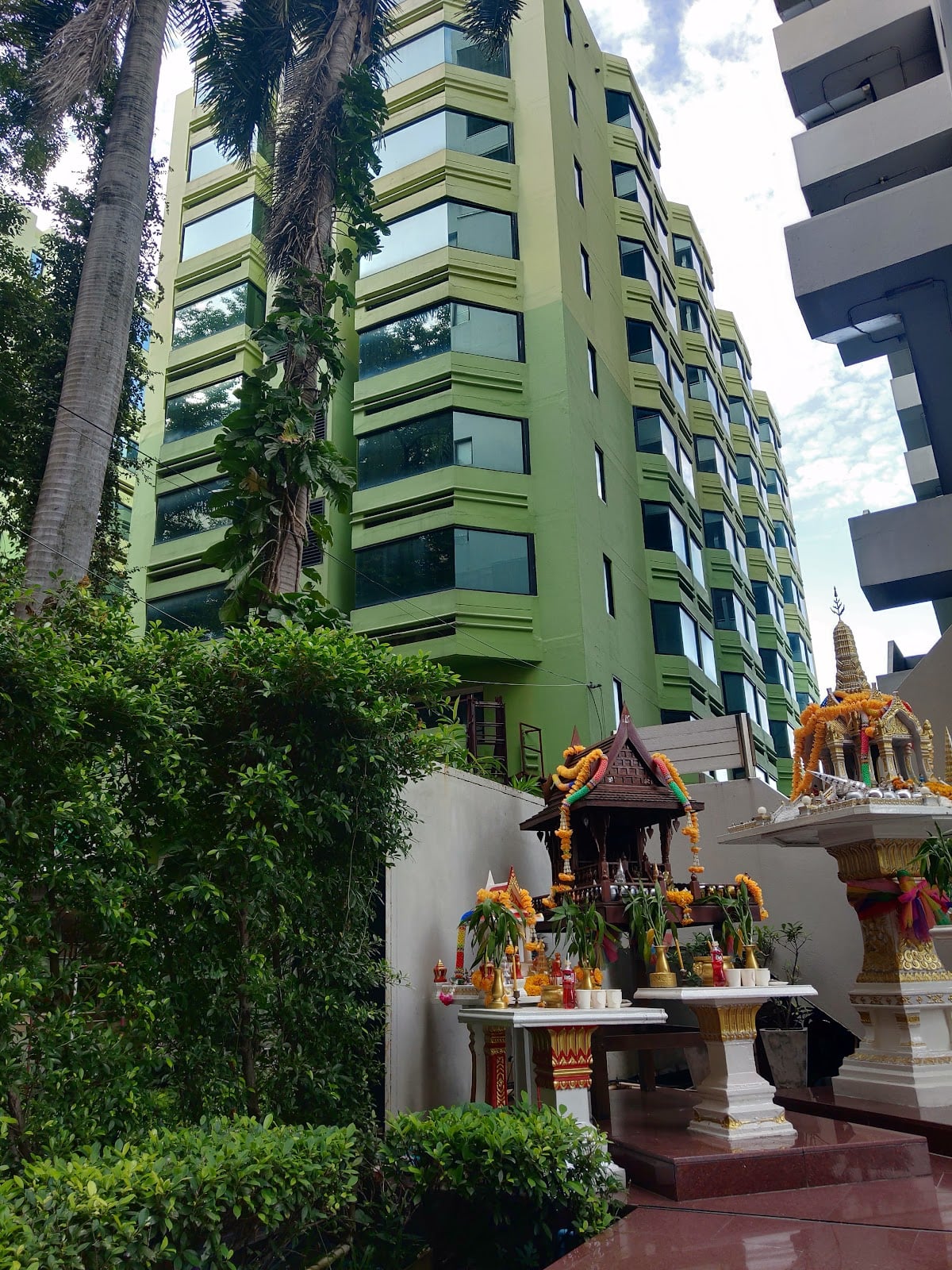 The Seasons Bangkok Huamark