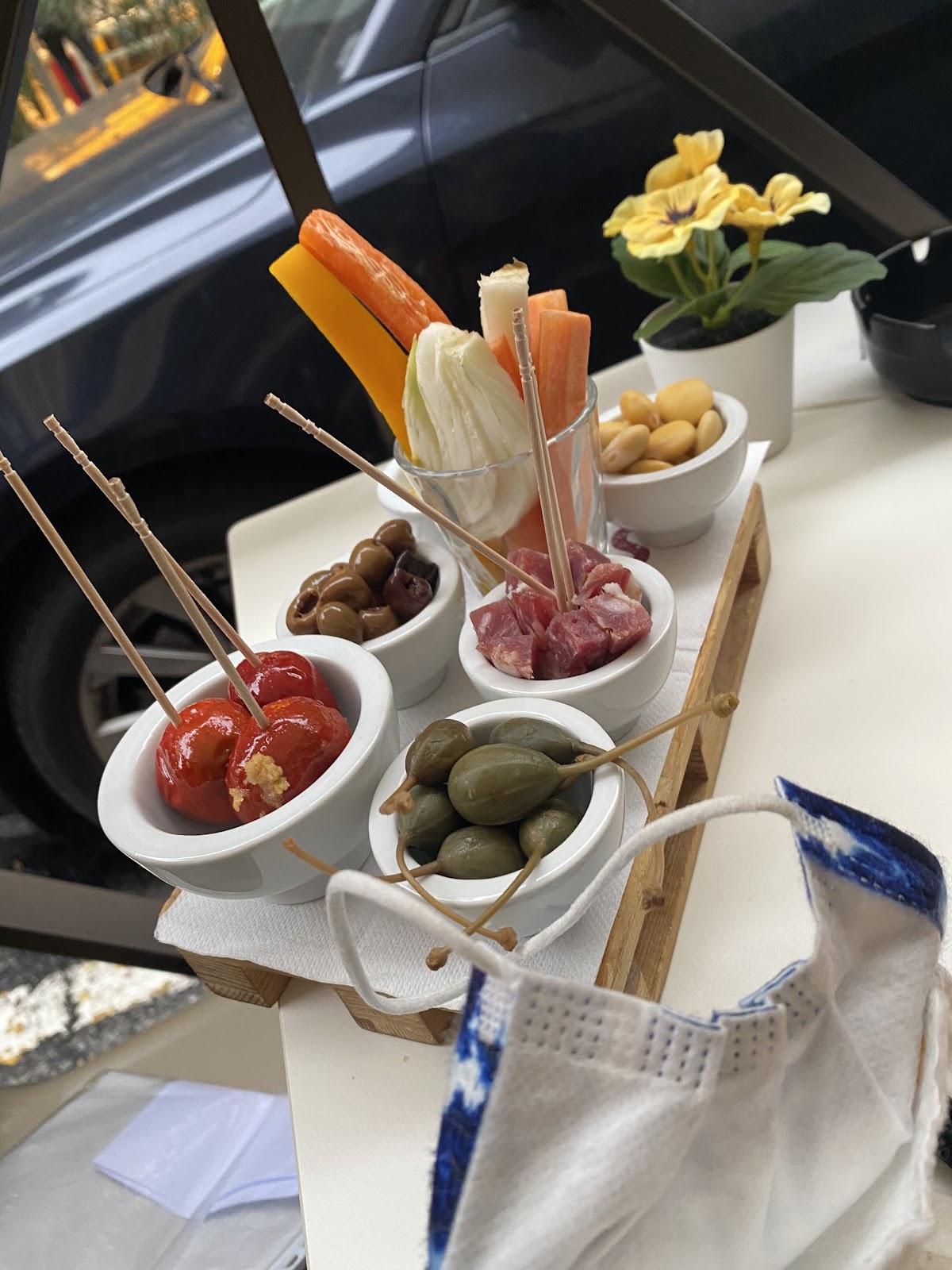 Red Cafè Bars & Clubs in Milan – GayOut Guide