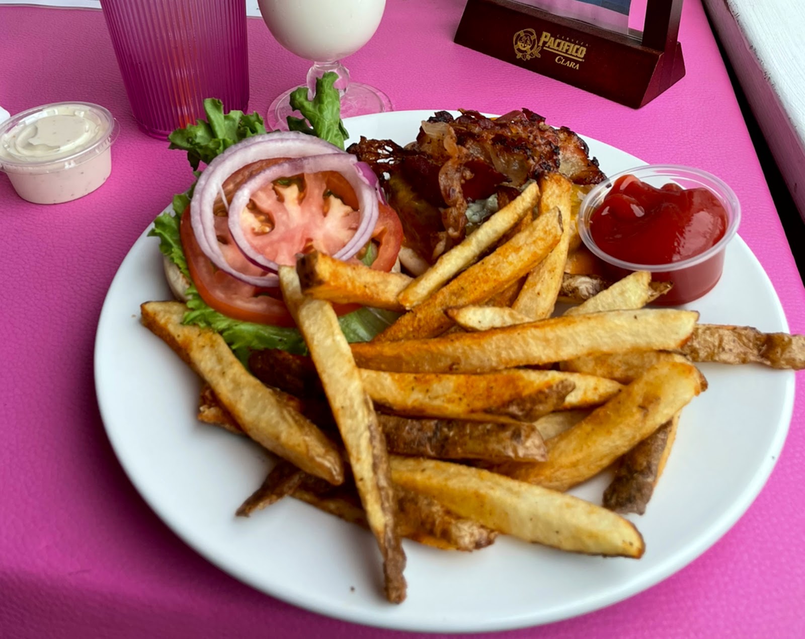 Freddie's Beach Bar & Restaurant Bars & Clubs in Arlington – GayOut Guide
