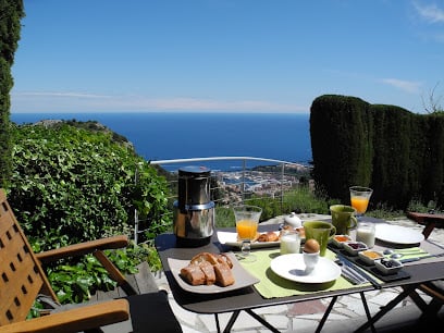 Yemek ve şarap in Monaco