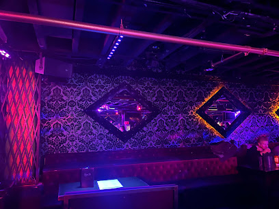 Six26 - Lounge and Rooftop Bars & Clubs in Montclair – GayOut Guide
