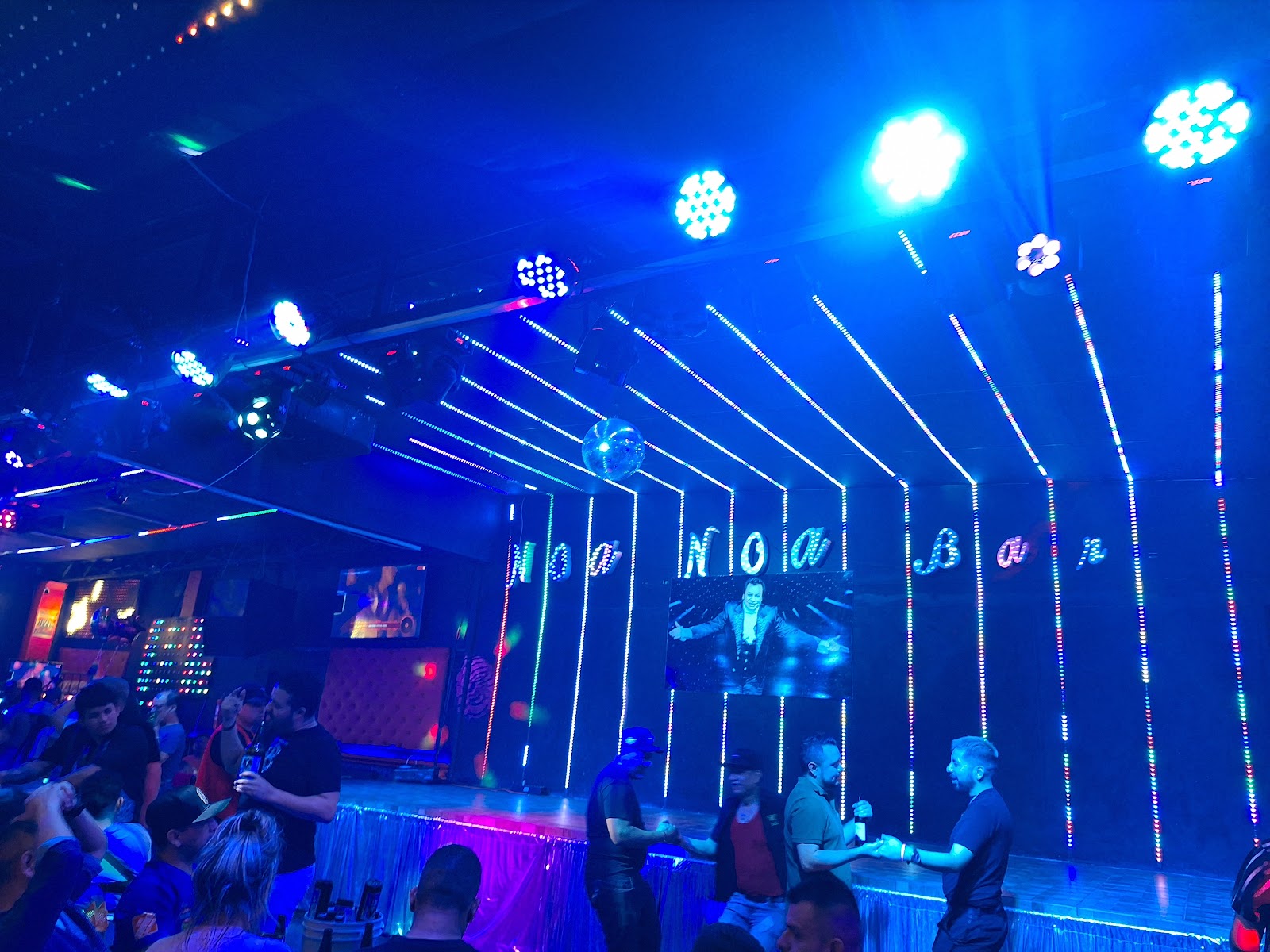 NOA NOA CLUB Bars & Clubs in Monterrey – GayOut Guide