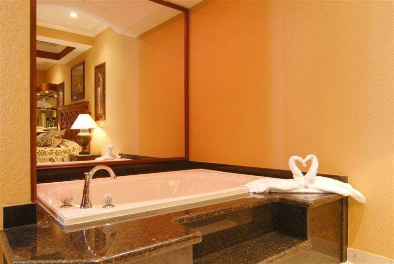 Estancia Hotel