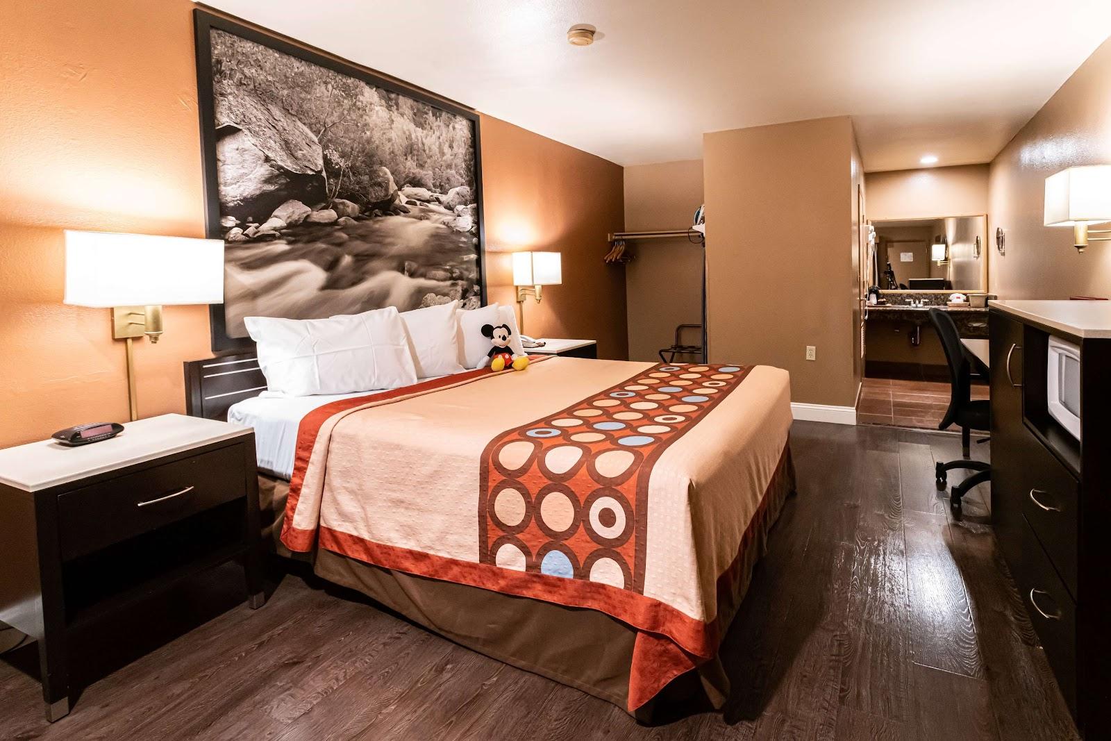 Super 8 Anaheim Hotels in Anaheim – GayOut Guide