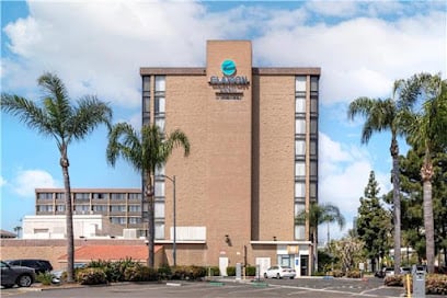 Clarion Hotel Anaheim Resort Hotels in Anaheim – GayOut Guide