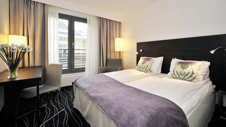 Hotel Corsendonk Viane Hotels in Turnhout – GayOut Guide